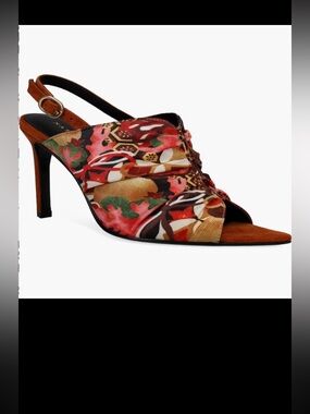 Natori Reen Pointed Toe Slingback Sandal